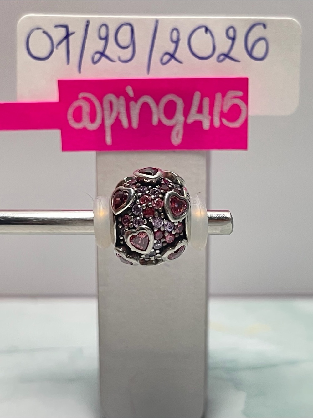 Pandora Explosion of love Charm